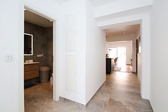 2 soveværelse Lejlighed til salg i Playa de Palma, Palma de Mallorca - € 305.000 (Ref: 9193369)