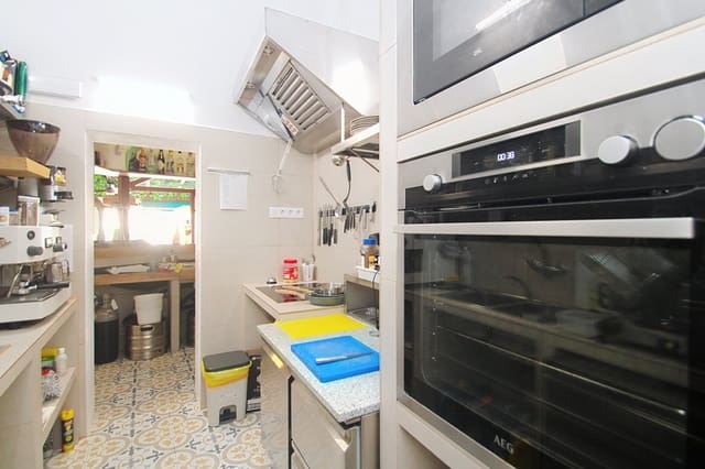 Erhverv til salg i Peguera / Paguera, Calvià - € 259.000 (Ref: 9235743)