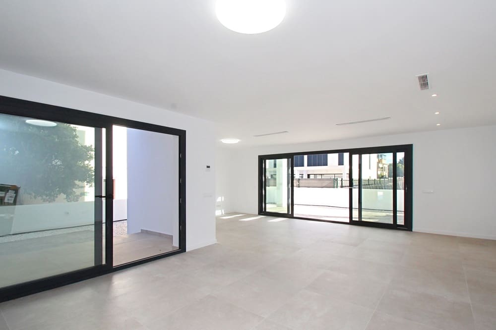 3 soveværelse Byhus til salg i Puig de Ros - € 890.000 (Ref: 9401768)