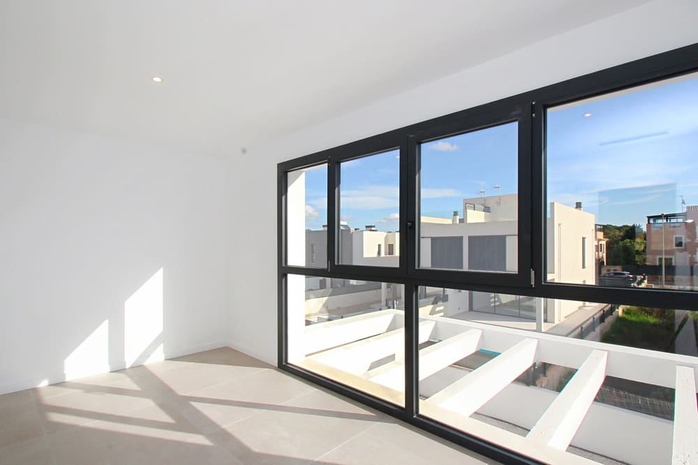 3 soveværelse Byhus til salg i Puig de Ros - € 890.000 (Ref: 9401768)