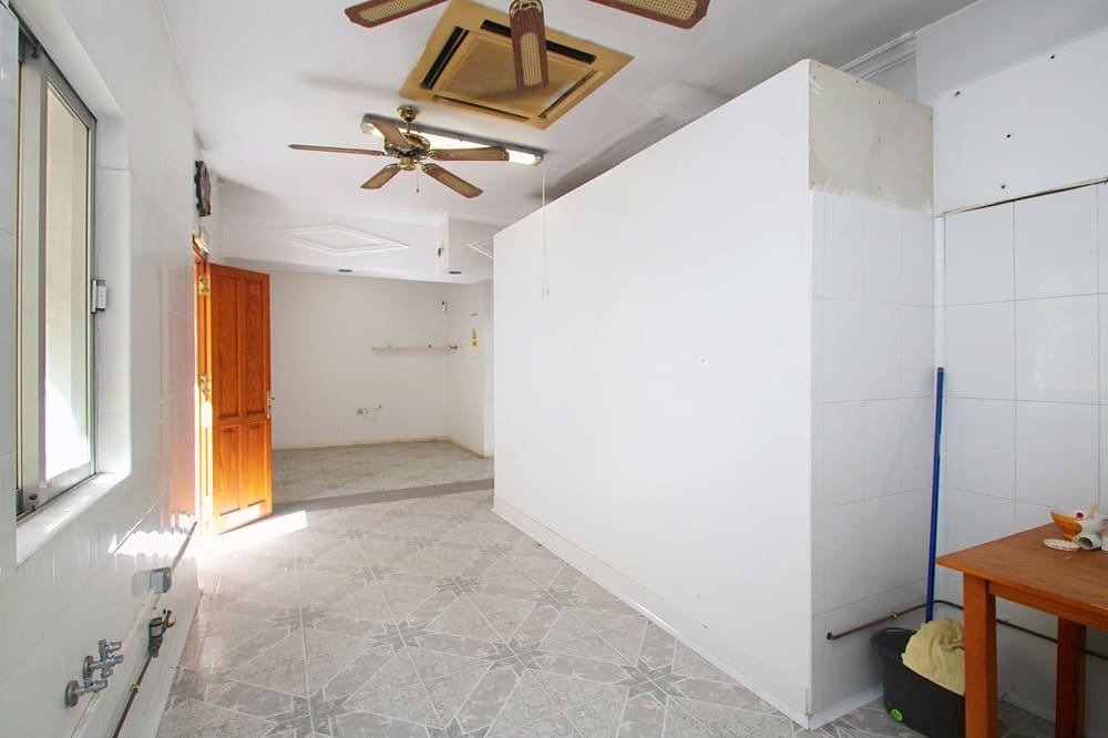 5 bedroom Townhouse for sale in Portixol - € 899,000 (Ref: 9404646)