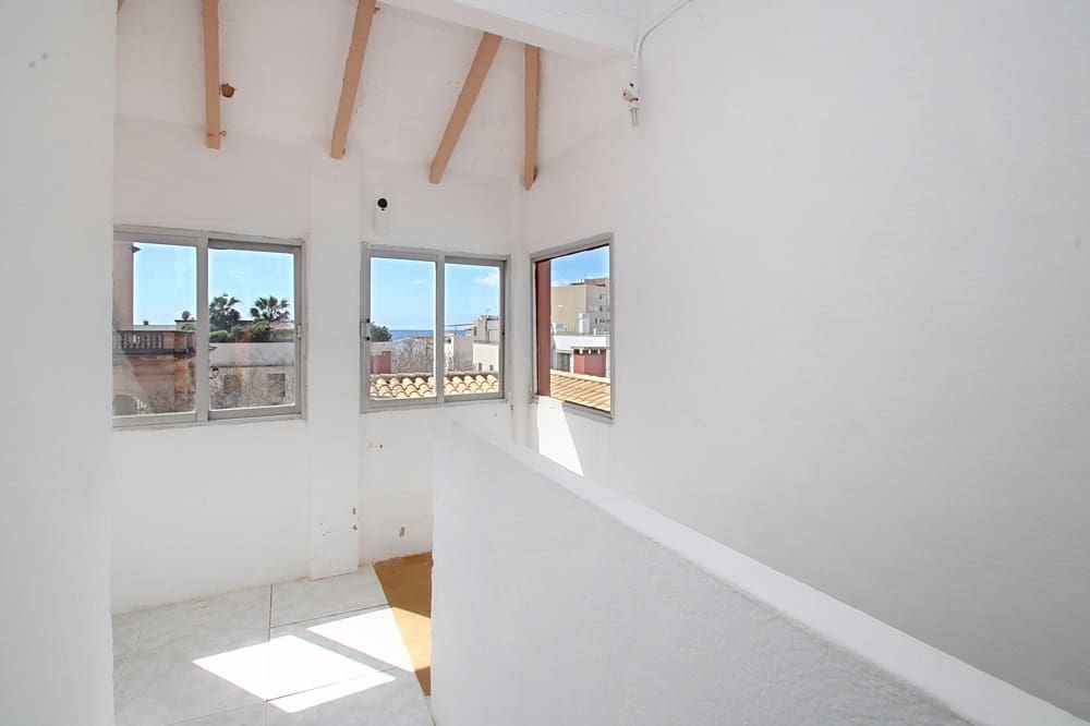 5 bedroom Townhouse for sale in Portixol - € 899,000 (Ref: 9404646)