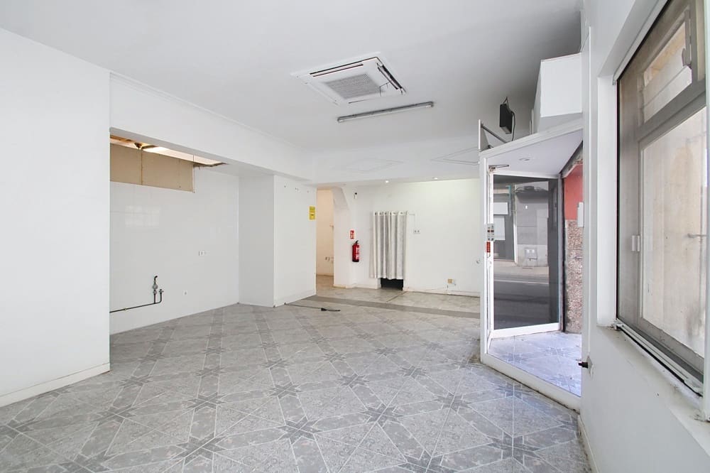 5 bedroom Townhouse for sale in Portixol - € 899,000 (Ref: 9404646)