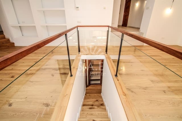 2 soveværelse Lejlighed til salg i Cort, Palma de Mallorca - € 1.235.000 (Ref: 9409767)