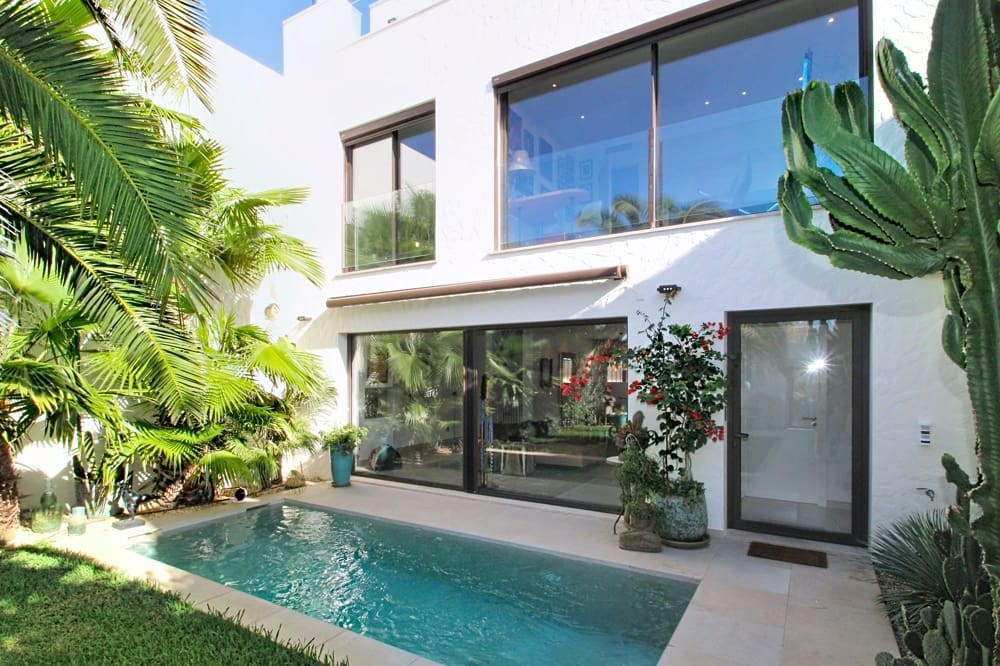 4 soveværelse Byhus til salg i Puig de Ros - € 1.500.000 (Ref: 9414599)