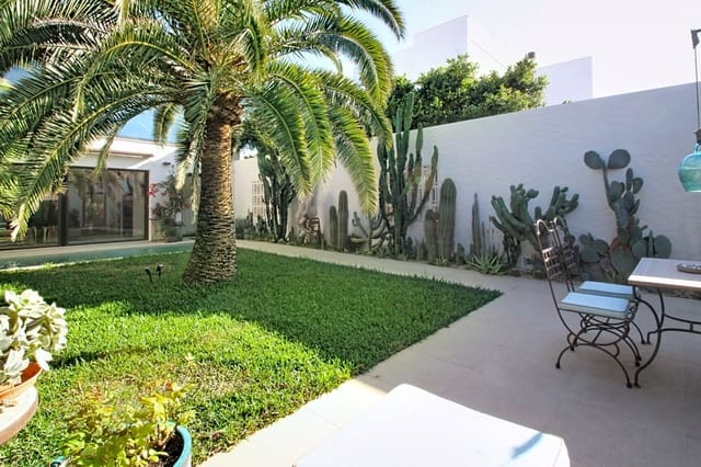 4 soveværelse Byhus til salg i Puig de Ros, Llucmajor - € 1.500.000 (Ref: 9414599)