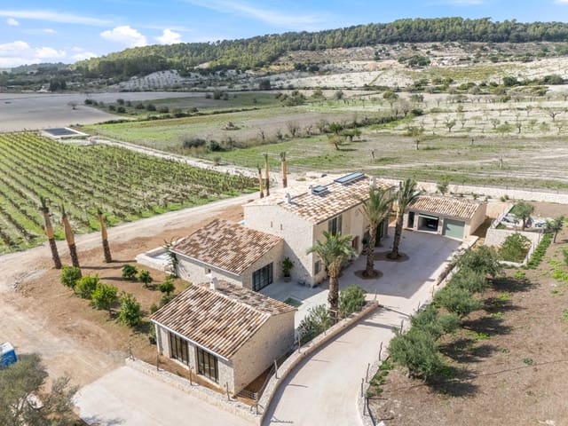 5 soveværelse Byhus til salg i Santanyí - € 5.900.000 (Ref: 9432797)