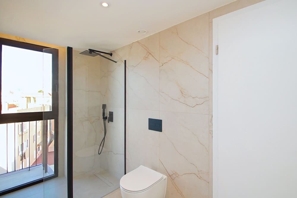 1 bedroom Flat for sale in Palma de Mallorca - € 599,000 (Ref: 9436477)