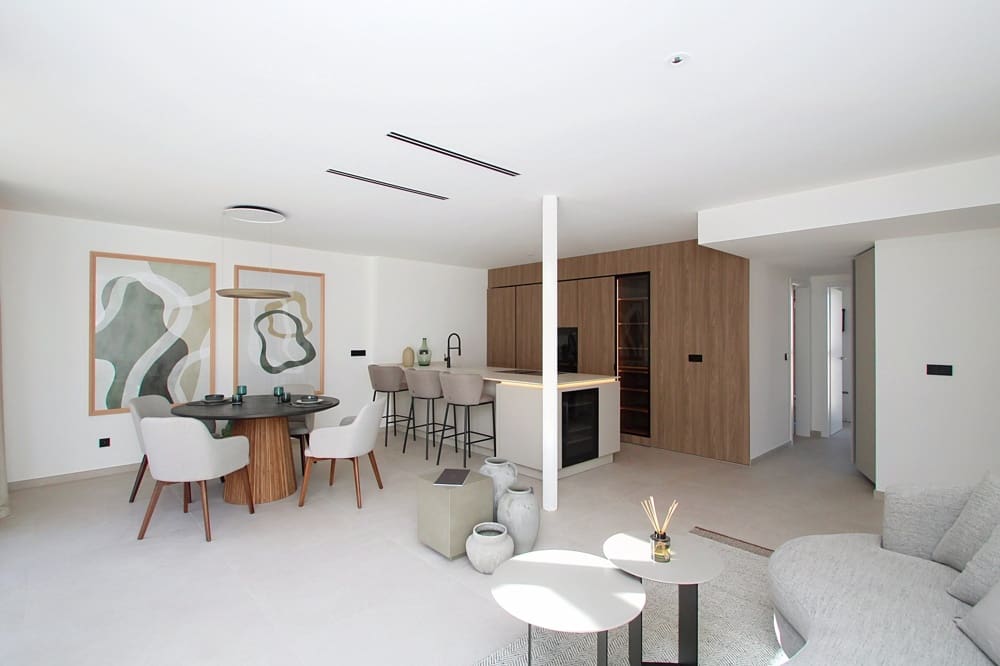 1 bedroom Flat for sale in Palma de Mallorca - € 599,000 (Ref: 9436477)