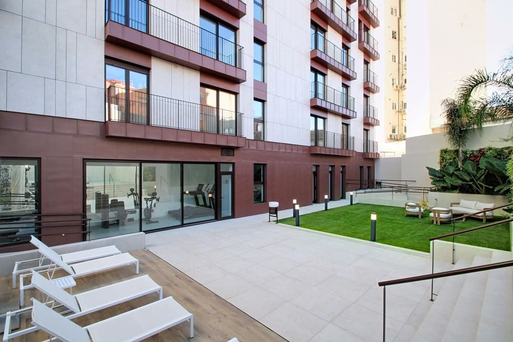 1 bedroom Flat for sale in Palma de Mallorca - € 599,000 (Ref: 9436477)