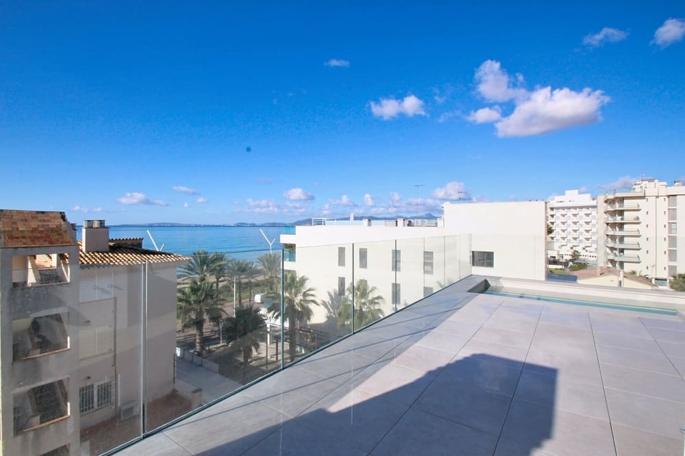 2 bedroom Penthouse for sale in L'Arenal / S'Arenal - € 1,450,000 (Ref: 9438819)