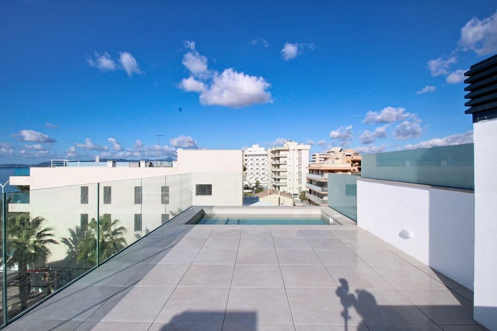 2 bedroom Penthouse for sale in L'Arenal / S'Arenal - € 1,450,000 (Ref: 9438819)