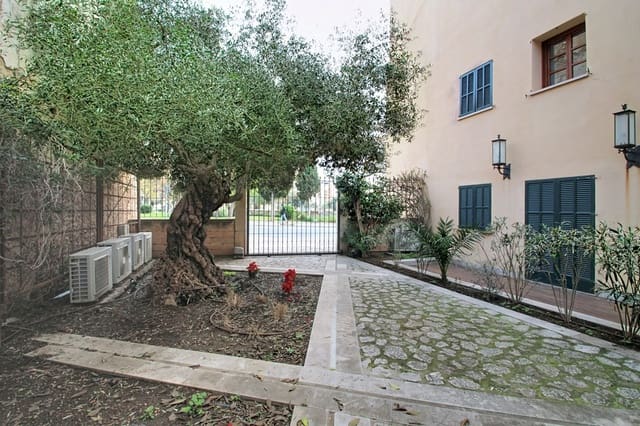 2 soveværelse Lejlighed til salg i Cort, Palma de Mallorca - € 1.495.000 (Ref: 9488523)