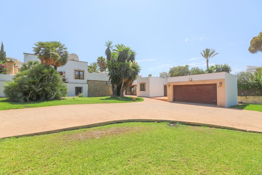 Chalet de 5 habitaciones en Palmanova en venta - 4.750.000 € (Ref: 9500757)