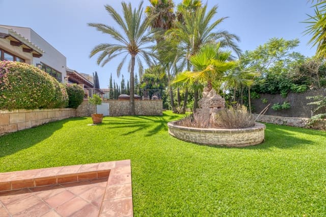 Chalet de 5 habitaciones en Palmanova, Calvià en venta - 4.750.000 € (Ref: 9500757)