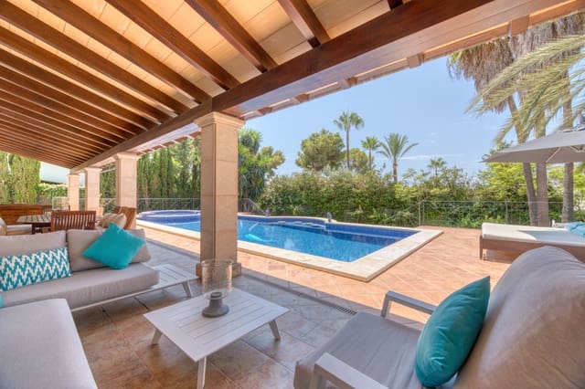 Chalet de 5 habitaciones en Palmanova, Calvià en venta - 4.750.000 € (Ref: 9500757)