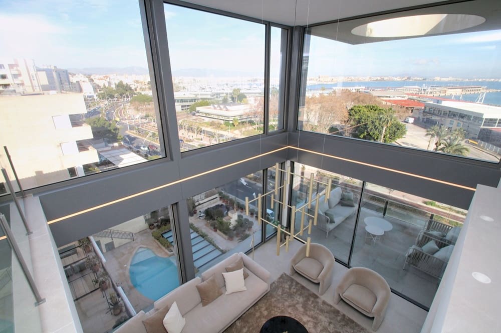 3 soveværelse Penthouse til salg i Palma de Mallorca - € 5.100.000 (Ref: 9511168)