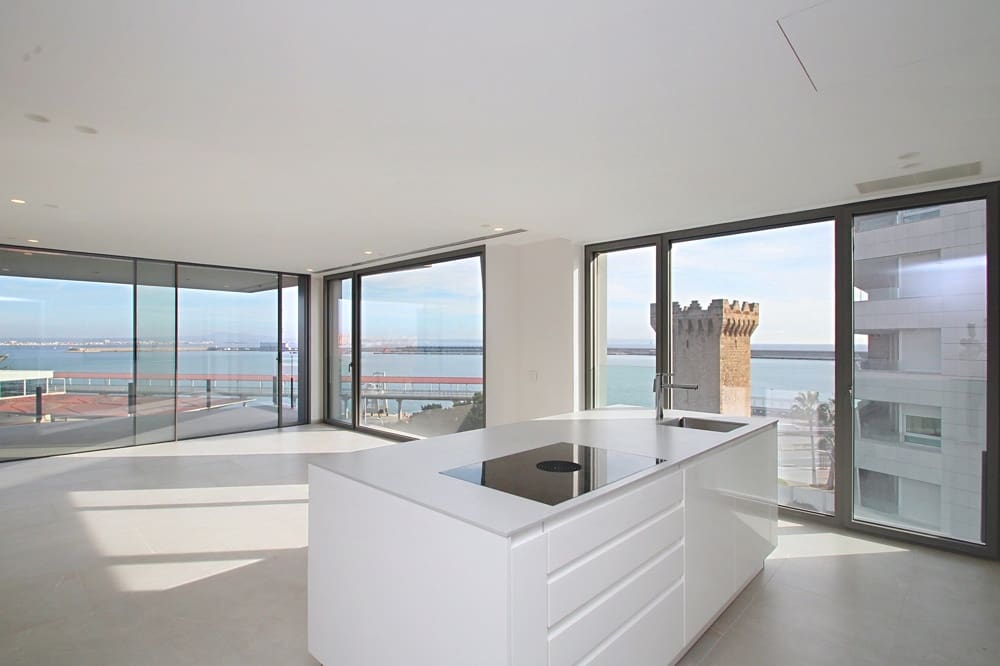 3 bedroom Flat for sale in Palma de Mallorca - € 2,890,000 (Ref: 9511401)