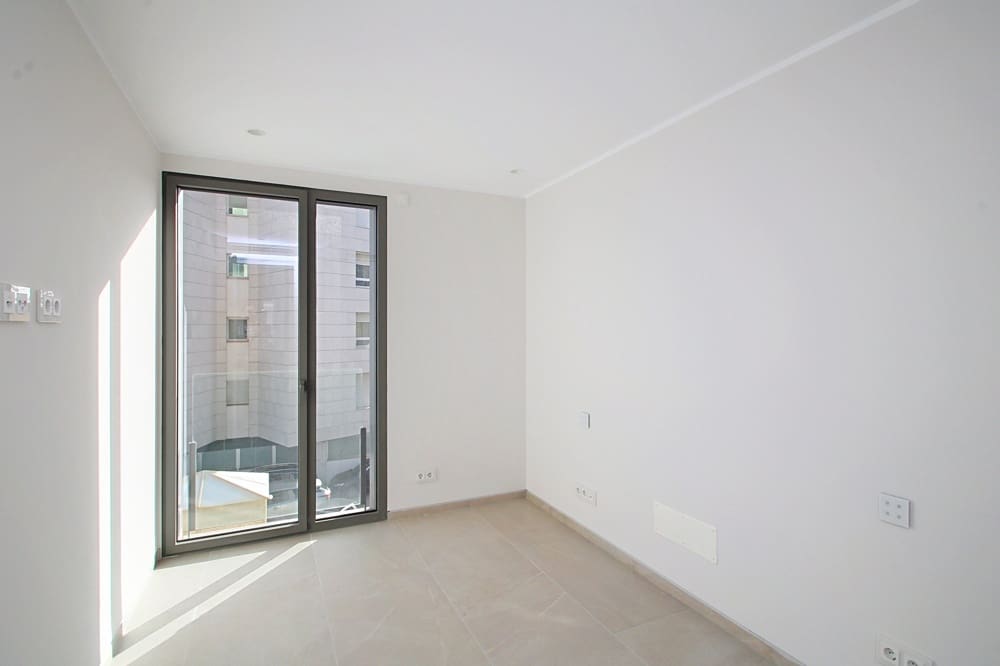 3 bedroom Flat for sale in Palma de Mallorca - € 2,890,000 (Ref: 9511401)
