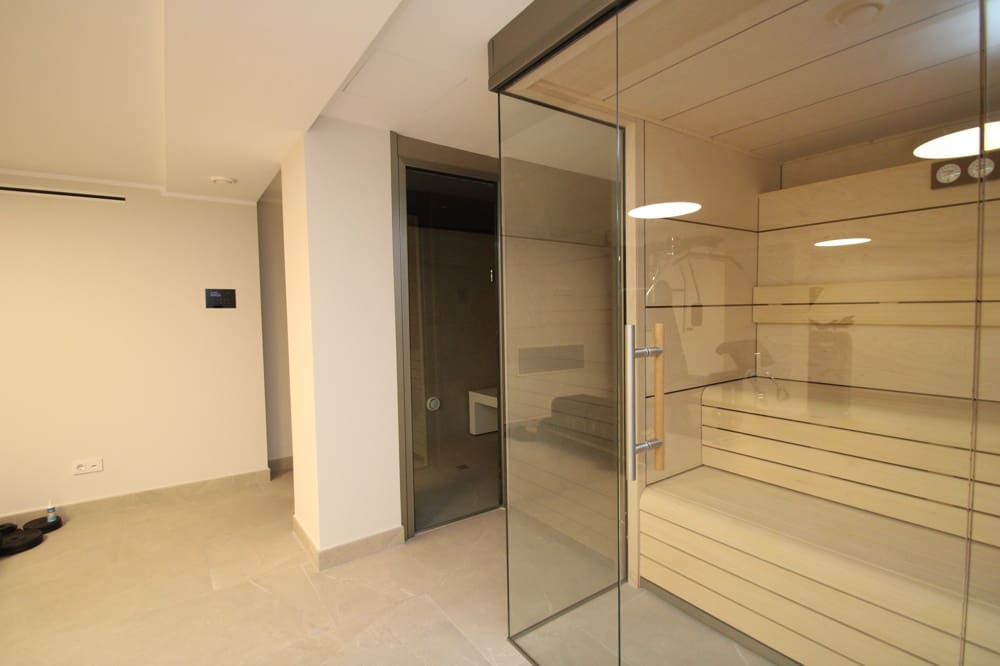 3 bedroom Flat for sale in Palma de Mallorca - € 2,890,000 (Ref: 9511401)