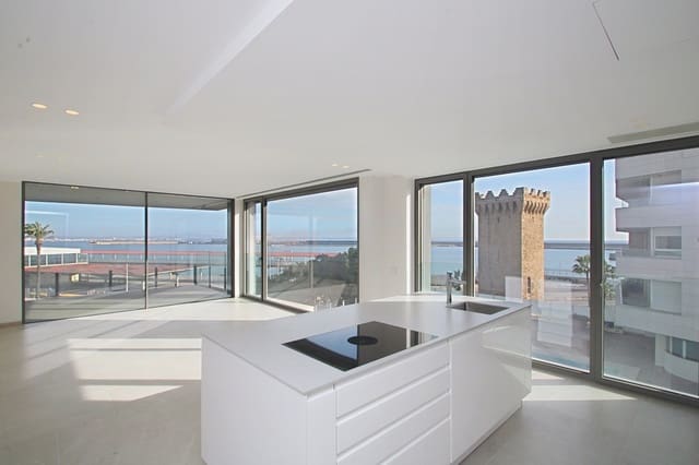 3 bedroom Flat for sale in Cort, Palma de Mallorca - € 2,890,000 (Ref: 9511401)