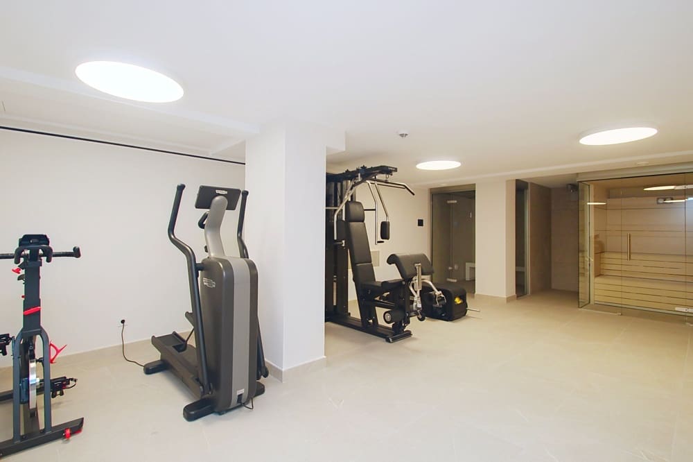 3 bedroom Flat for sale in Palma de Mallorca - € 2,890,000 (Ref: 9511401)