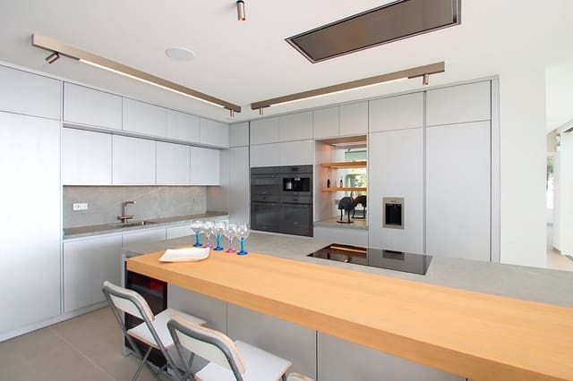 5 camera da letto Villa in vendita in Santa Ponsa, Calvià - 4.250.000 € (Rif: 9524825)