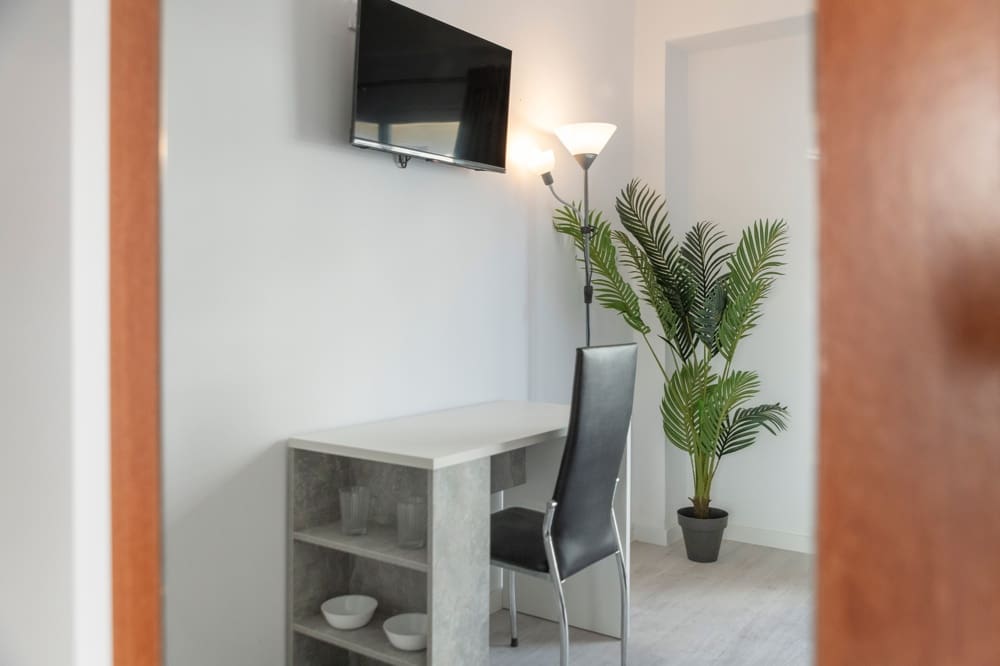 24 Zimmer Hotel zu verkaufen in L'Arenal / S'Arenal - 3.950.000 € (Ref: 9529020)