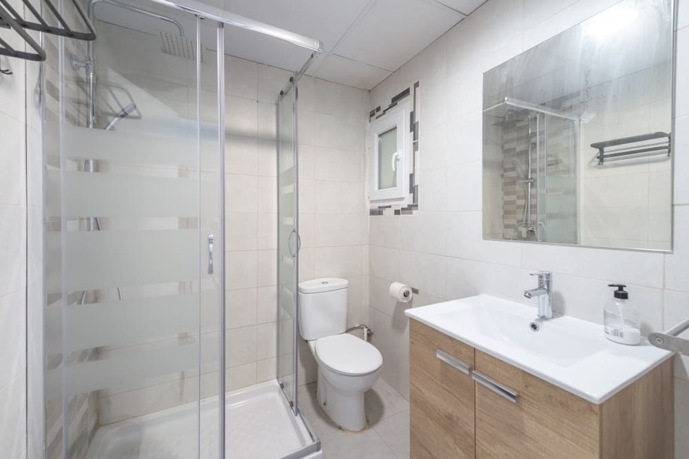 24 Zimmer Hotel zu verkaufen in L'Arenal / S'Arenal - 3.950.000 € (Ref: 9529020)