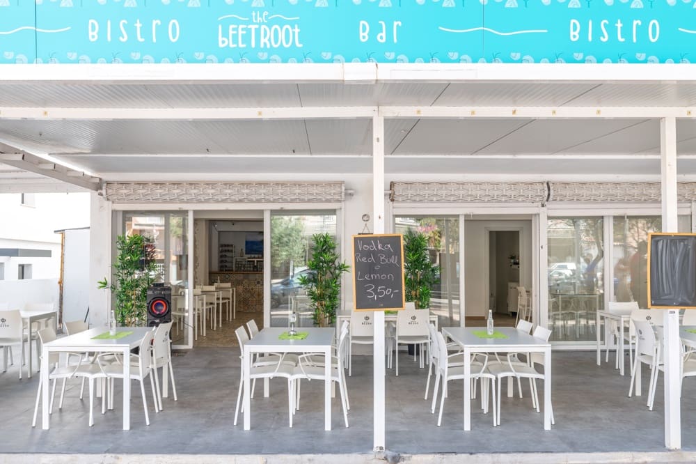 24 Zimmer Hotel zu verkaufen in L'Arenal / S'Arenal - 3.950.000 € (Ref: 9529020)