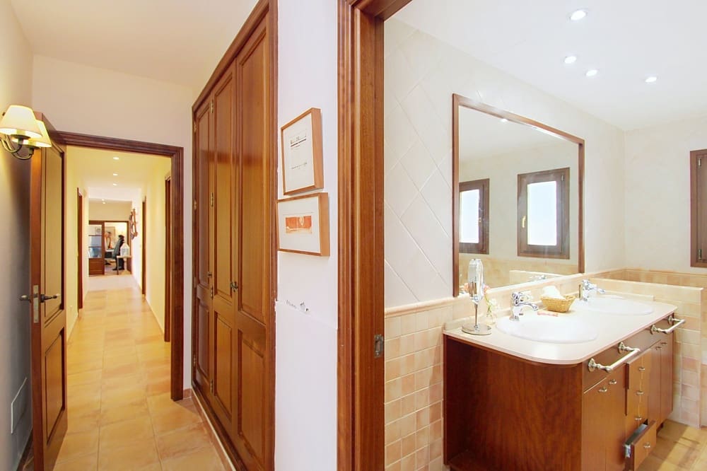 9 sypialnia Willa na sprzedaż w Santanyi - 5 250 000 € (Ref: 9532440)