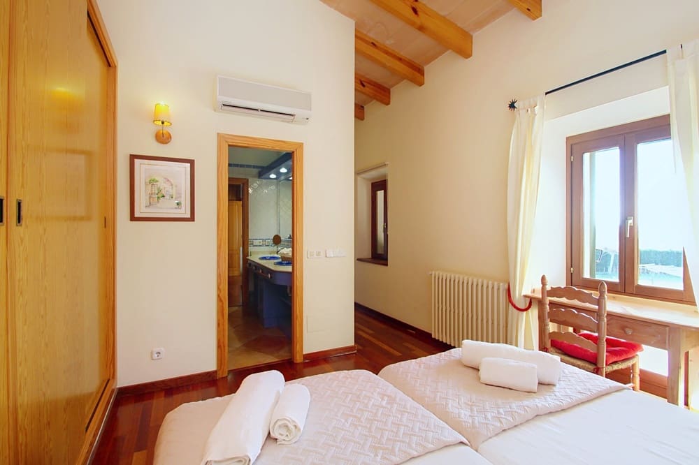 Chalet de 4 habitaciones en Santanyí en venta - 3.150.000 € (Ref: 9534766)