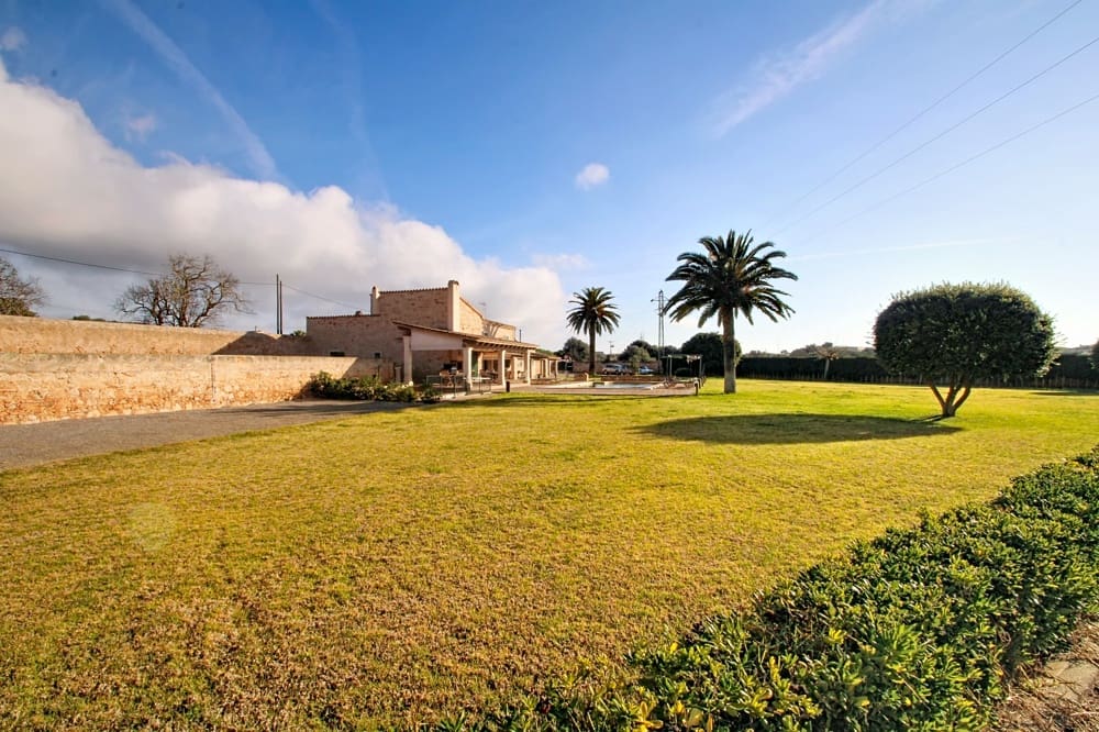 Chalet de 4 habitaciones en Santanyí en venta - 3.150.000 € (Ref: 9534766)