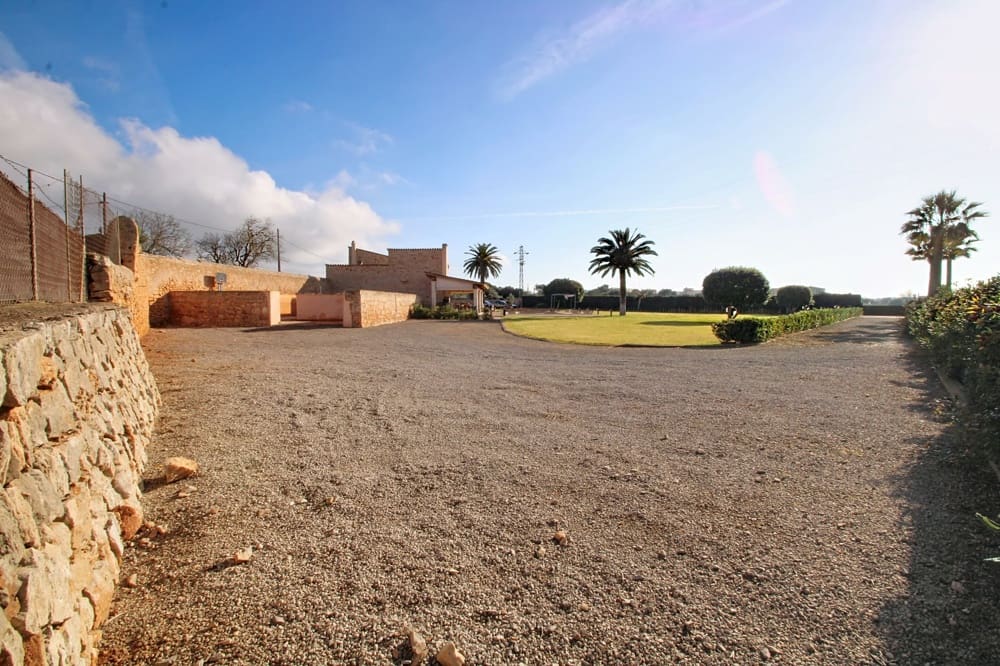 Chalet de 4 habitaciones en Santanyí en venta - 3.150.000 € (Ref: 9534766)