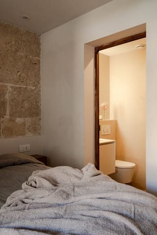 2 bedroom Flat for sale in Son Armadans, Palma de Mallorca - € 590,000 (Ref: 9544033)