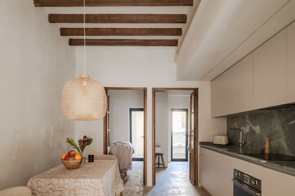 2 bedroom Flat for sale in Palma de Mallorca - € 590,000 (Ref: 9544033)