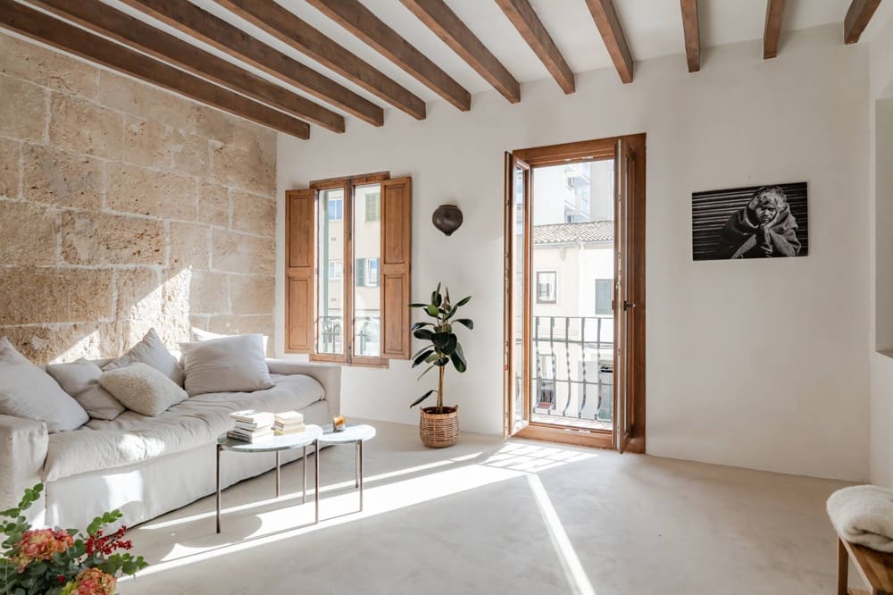 2 bedroom Flat for sale in Palma de Mallorca - € 590,000 (Ref: 9544033)