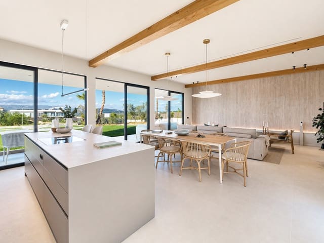 Chalet de 4 habitaciones en Son Gual, Palma de Mallorca en venta con piscina garaje - 2.790.000 € (Ref: 9649835)