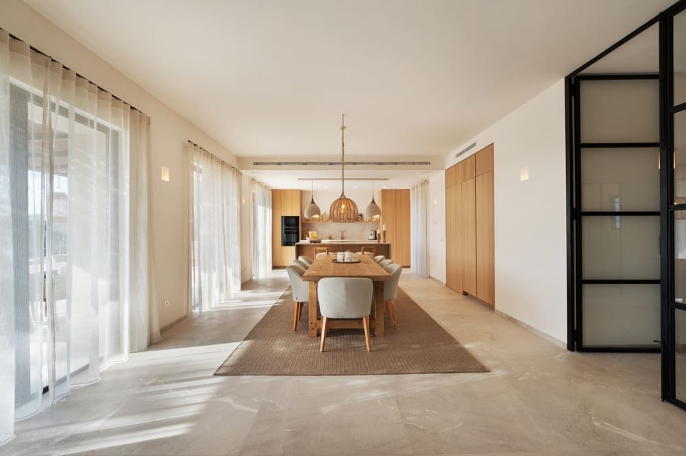 4 bedroom Villa for sale in Santanyi - € 3,900,000 (Ref: 9675097)