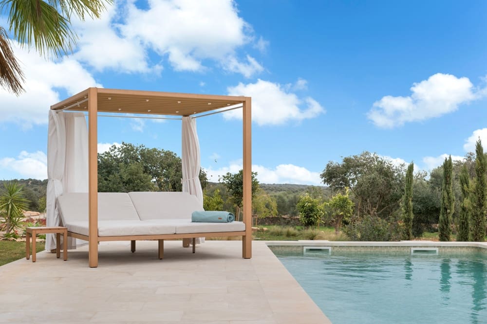 4 bedroom Villa for sale in Santanyi - € 3,900,000 (Ref: 9675097)