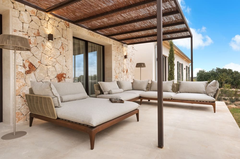 4 bedroom Villa for sale in Santanyi - € 3,900,000 (Ref: 9675097)