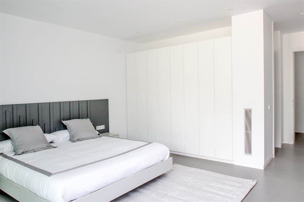 4 bedroom Townhouse for sale in Palma de Mallorca - € 8,200,000 (Ref: 9699788)