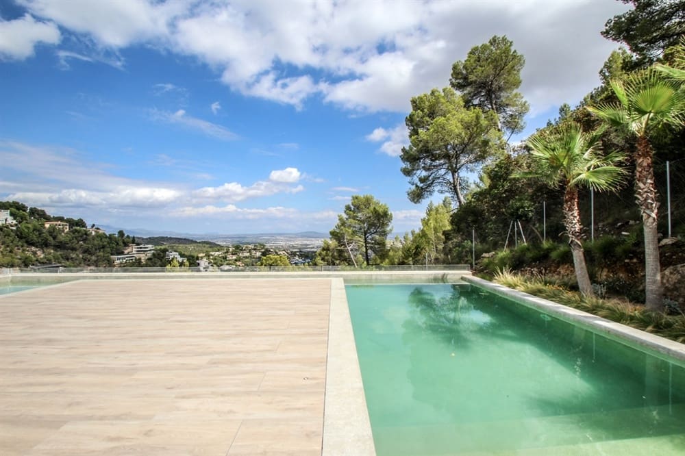 4 bedroom Townhouse for sale in Palma de Mallorca - € 8,200,000 (Ref: 9699788)