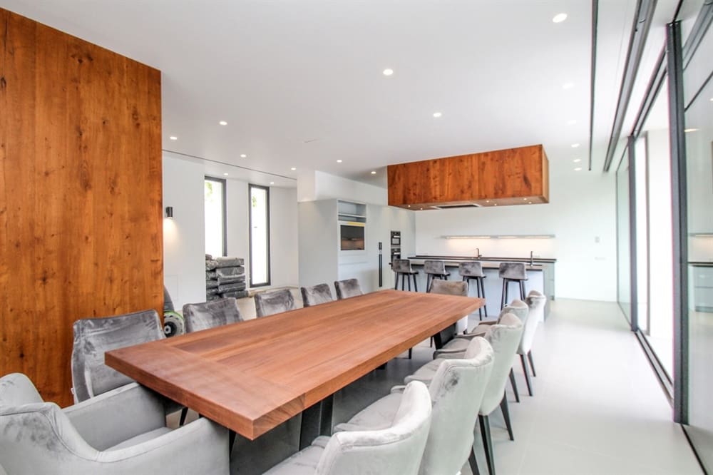 4 bedroom Townhouse for sale in Palma de Mallorca - € 8,200,000 (Ref: 9699788)