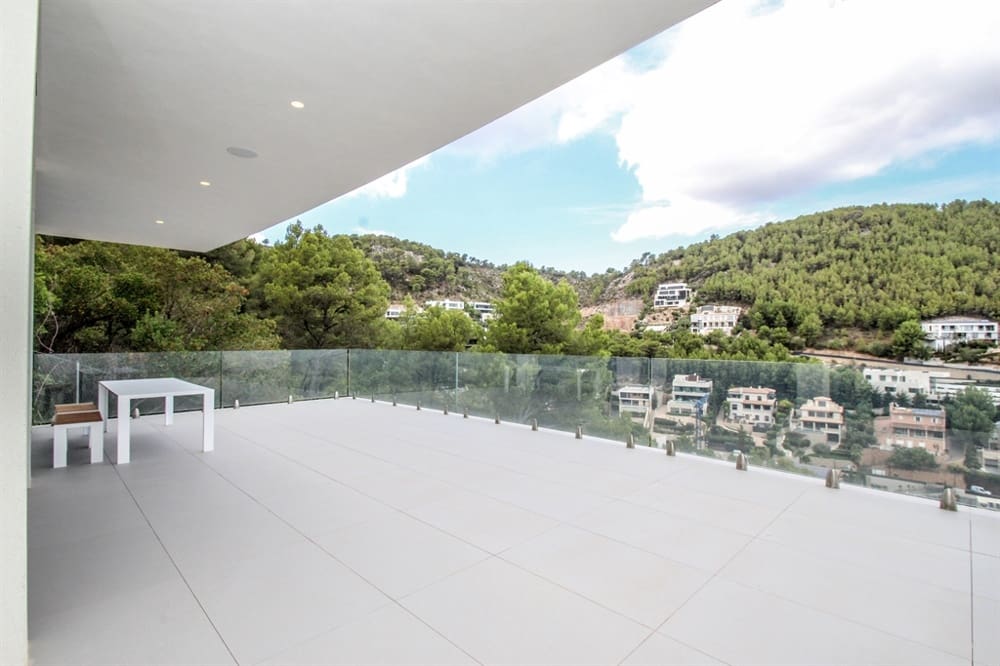 4 bedroom Townhouse for sale in Palma de Mallorca - € 8,200,000 (Ref: 9699788)