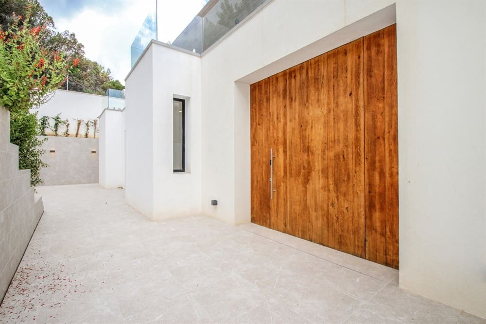 4 bedroom Townhouse for sale in Palma de Mallorca - € 8,200,000 (Ref: 9699788)