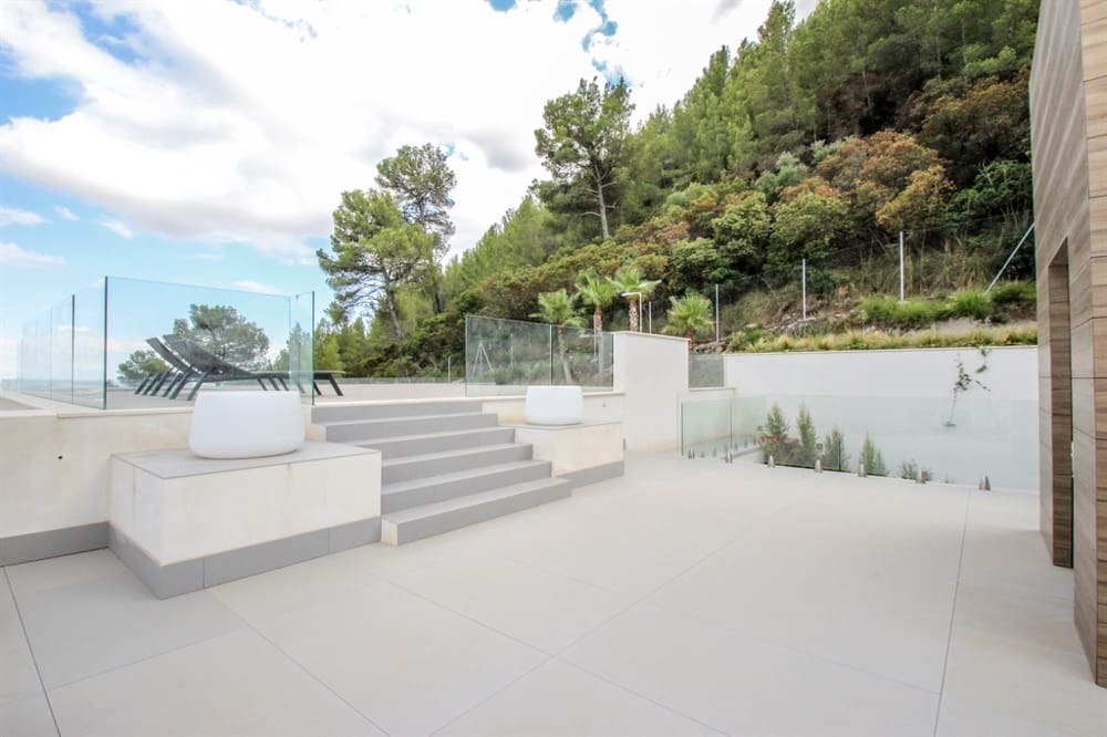 4 bedroom Townhouse for sale in Palma de Mallorca - € 8,200,000 (Ref: 9699788)