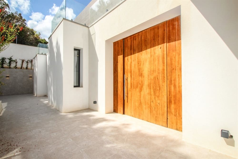 4 bedroom Townhouse for sale in Palma de Mallorca - € 8,200,000 (Ref: 9699788)