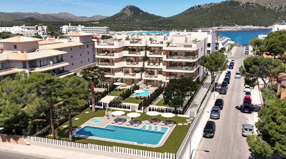 2 soveværelse Lejlighed til salg i Cala Ratjada - € 569.000 (Ref: 9699794)