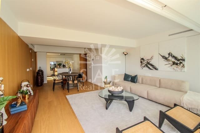 2 bedroom Flat for sale in Santa Catalina, Palma de Mallorca - € 1,300,000 (Ref: 9699801)